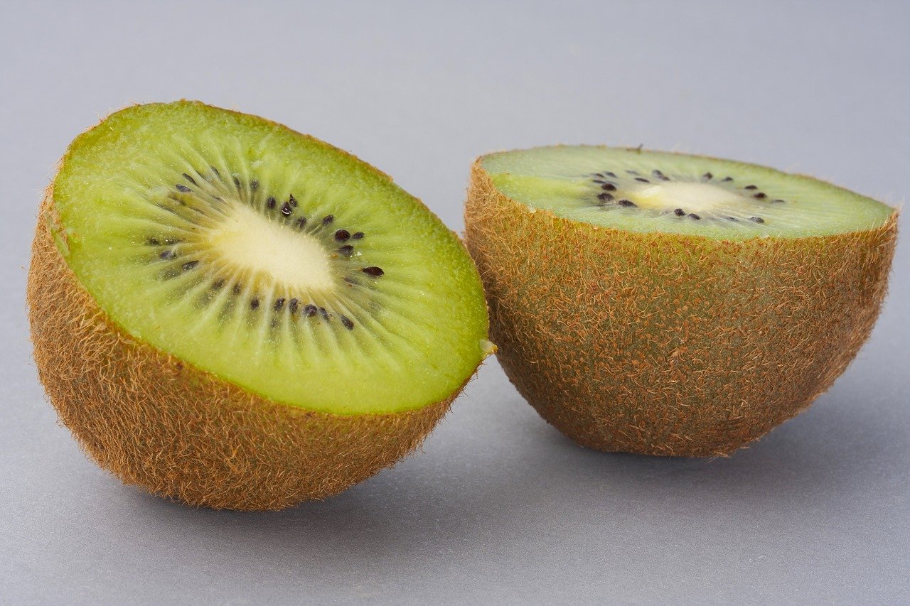 Kiwi fruit split in half